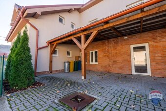 na predaj rodinný dom + podnikateľské priestory Nemšová - 7