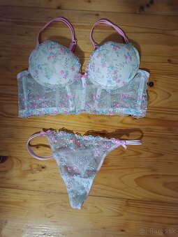 Krásne komplety - 7