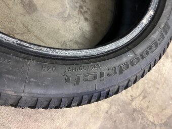 205/50R17 BFGoodrich zimne - 7
