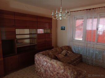 Rodinný dom v obci Zemné - 7