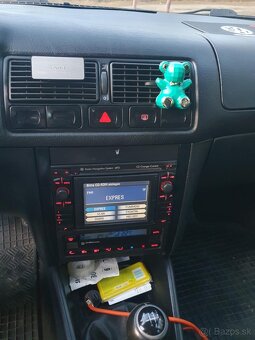 VW Golf IV - 7
