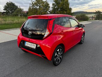 Toyota Aygo 1.0 VVT-i, 2019, KÚPENÉ V SR - 7