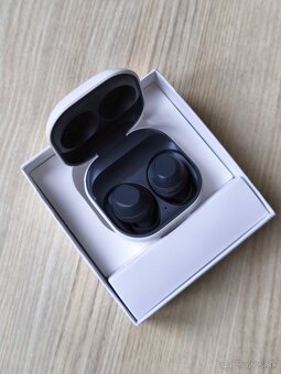 SAMSUNG Galaxy Buds FE - White / Grey, Nové komplet balenie - 7