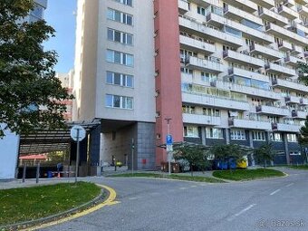 Prenájom parkovacie miesto podzemná garáž Koloseo Tomášikova - 7