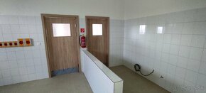 Ponúkam priestor na prenájom 360 m² - 7