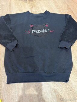 Dievčenský balík oblečenia vo veľkosti 122/128 - 7