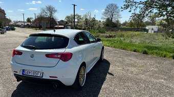 Alfa Romeo Giulietta 2.0 JTDm, edícia TROFEO - 7