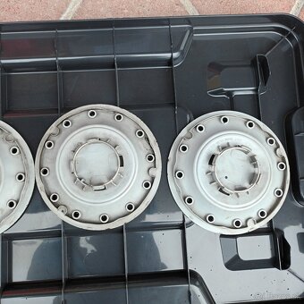 Predám stredové krytky VW 1J0601149G - 7