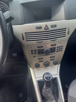 OPEL ASTRA - 7