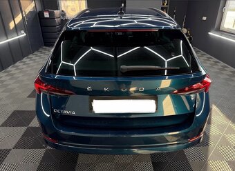 ✔️ Škoda Octavia Combi 2.0 TDI Ambition DSG - 7