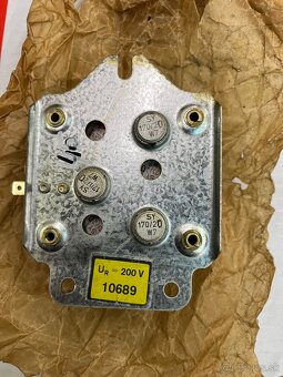 MZ - 150, 251 - regulátor. - 7