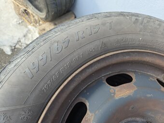 Plechové disky 4x108 + zimné pneu 195/65r15 - 7