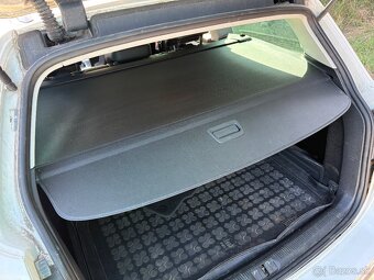 Rozpredam VW Passat b7 Variant 2.0tdi DSG - 7