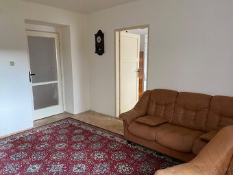 RK EXPRES- na predaj 4 izbový byt 90 m2 v Handlovej. - 7