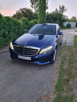 Predám  Mercedes-Benz  2l benzín cena pevna - 7