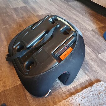 1KS Isofix podsedák - More Base Fix 23 - 7
