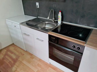 Prenájom 2izbového bytu v rodinnom dome. - 7