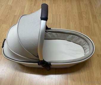 Detský kočiar EGG2 v 6-kombinácii - 7