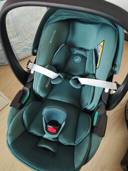 Autosedačka MAXI-COSI + základňa - 7