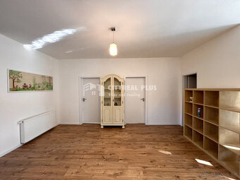 Ponúkame Vám na predaj v novostavbe 3 izbový rodinný dom v m - 7