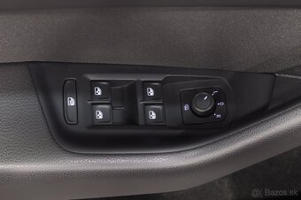 VW Passat B8 Variant 1.5TSI 110kW DSG - záruka Autodraft - 7