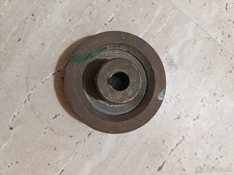 Remenica na elektro motor - 7