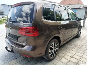 Volkswagen Touran 2.0tdi 103kw 7miestny - 7