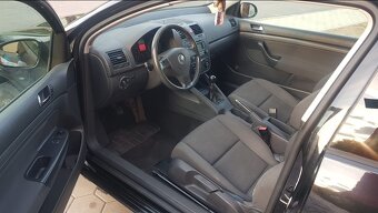 Volkswagen Golf 5 - 3 dverový - 7