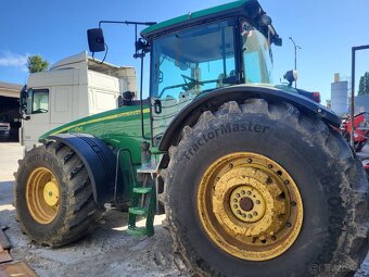 JOHN DEERE 8330 4X4 - 7