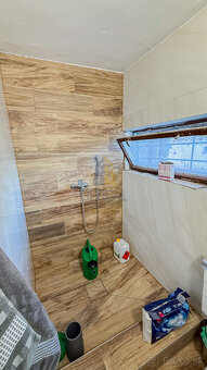 Polyfunkčný objekt s veľkým potenciálom na predaj | Lastomír - 7