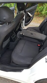 PREVERENÉ - BMW 320d Xdrive 4x4,individual,panoráma - 7