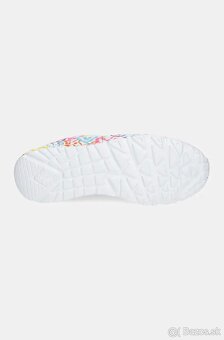 Skechers - Spread The Love - 7