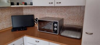 3 i RD na prenájom pre firmu - najviac pre 7 osôb - Levice - 7