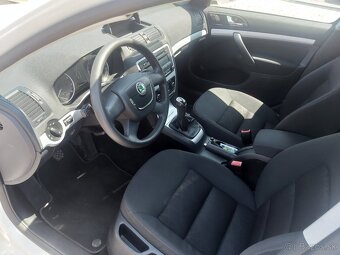 Škoda Octavia Combi 1.8 TSI Elegance - 7