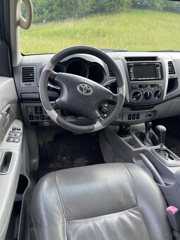 Toyota Hilux 3.0 D-4D 126Kw 4x4 - 7