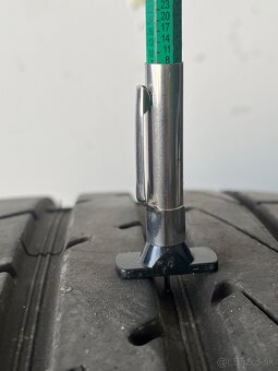 225/35 r19 - 7