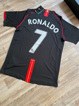 Dres Manchester United - 7