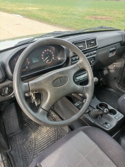 Lada Niva - 7