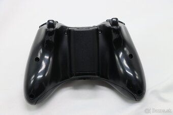 Xbox 360 E 500GB + originál ovládač + napájací adaptér - 7