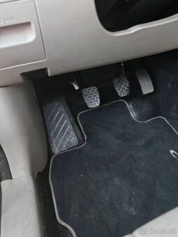 Predám Mazda CX7 - 7