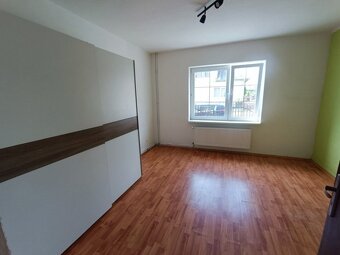 ZNÍŽENÁ CENA Exkluzívne - Predaj RD na Solivar - 7