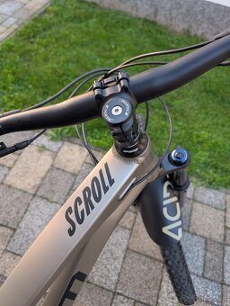 Predám CTM SCROLL AM XPERT veľ. XL - 7