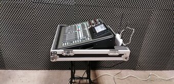 Predám digitalny mixpult Behringer X32 Compact + obal - 7