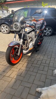 Suzuki Bandit GSF 600 - 7