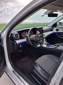 Mercedes-Benz E trieda Sedan 220d A/T - 7