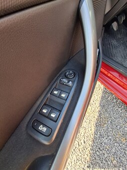 Peugeot 308 SW 1.6 e-HDI - 7