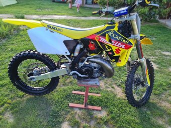 Suzuki RM 250 2005 - 7