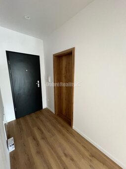 Ponukame na predaj nádherný 2 izbovy byt v novostavbe RIVERS - 7