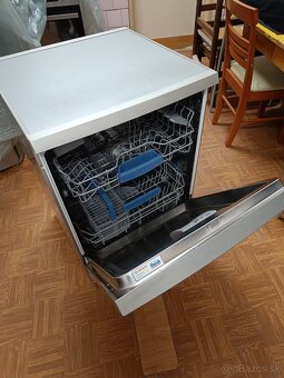 Predám umyvačku riadu Bosch - 7