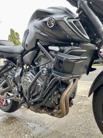 Yamaha MT07 2021 - 7